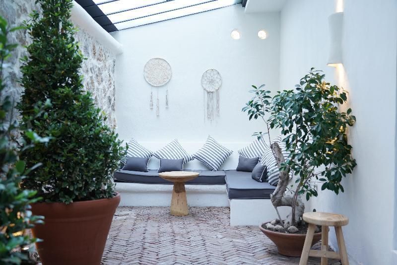 Отель Yacht Boheme Hotel-boutique Class - Adults Only